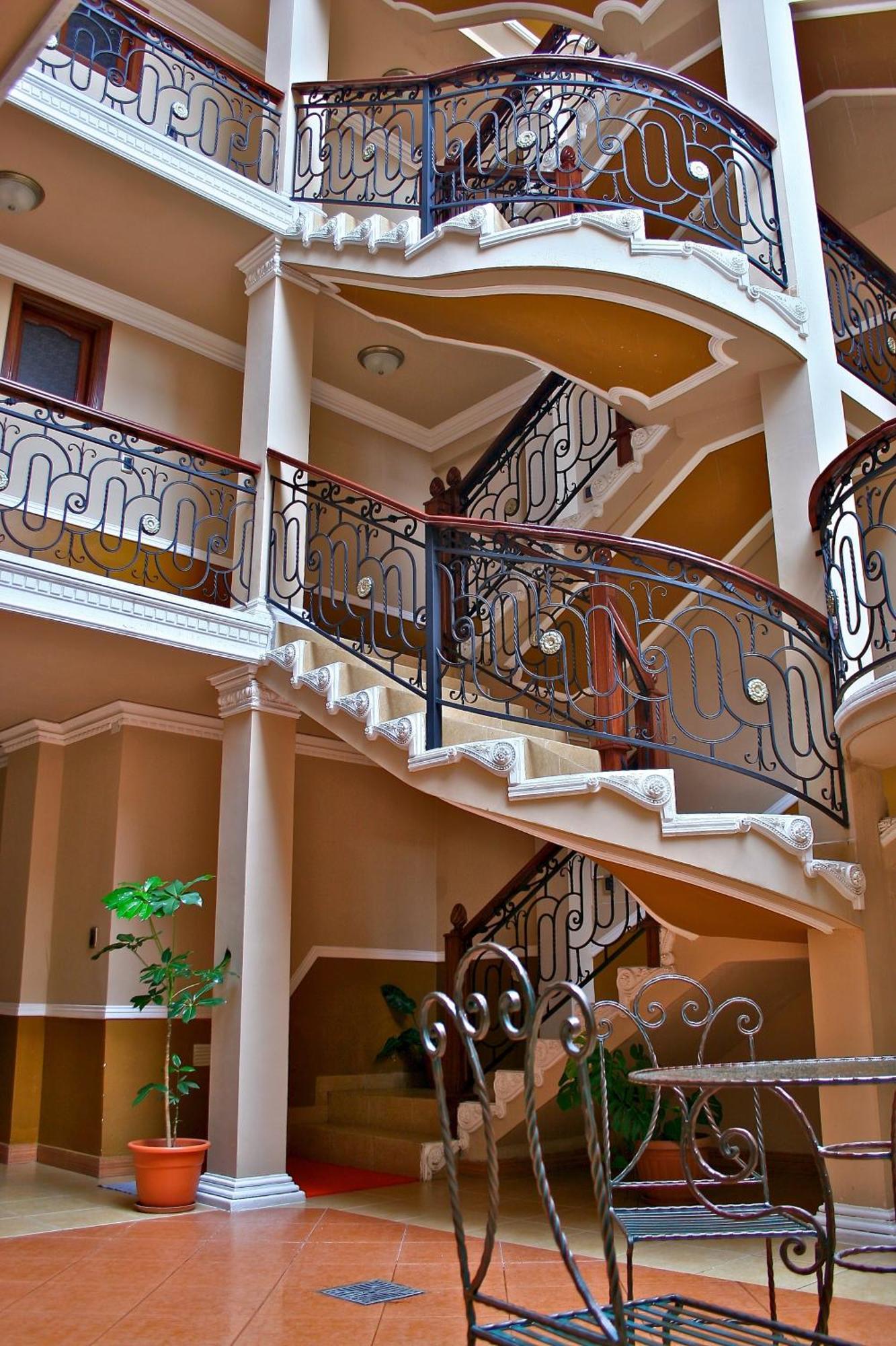 San Marino Royal Hotel Sucre történelmi óvárosa Kültér fotó