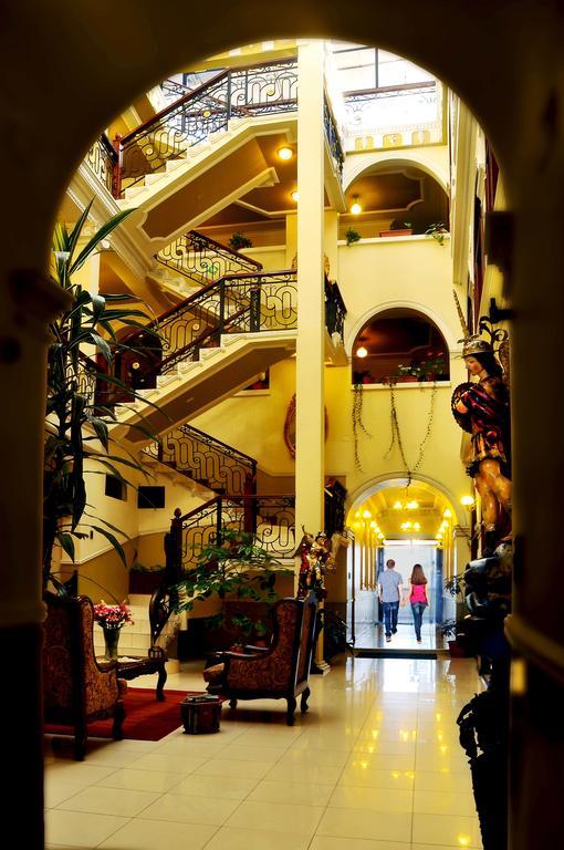 San Marino Royal Hotel Sucre történelmi óvárosa Kültér fotó